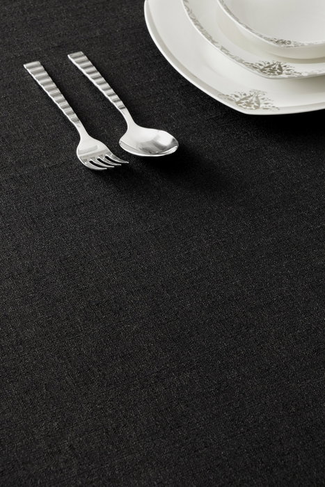 Hermia Mantel Grande 300 - Negro